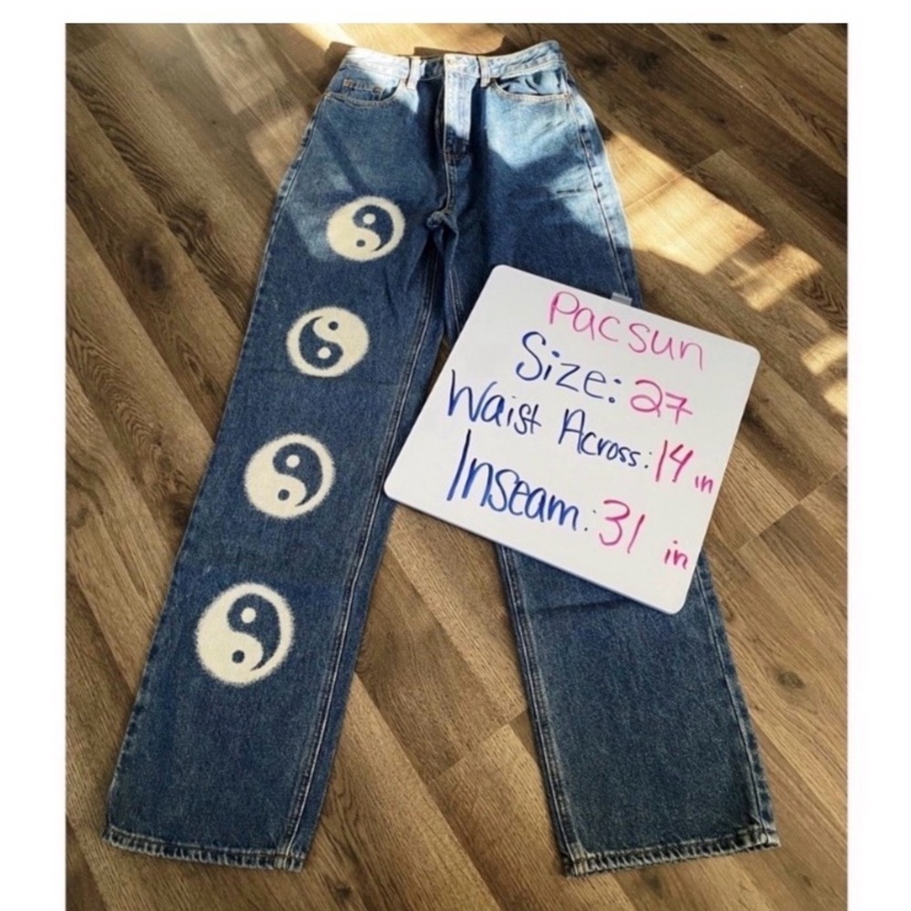 PACSUN Yin Yang 90’s Boyfriend Jeans - Picture 9 of 10